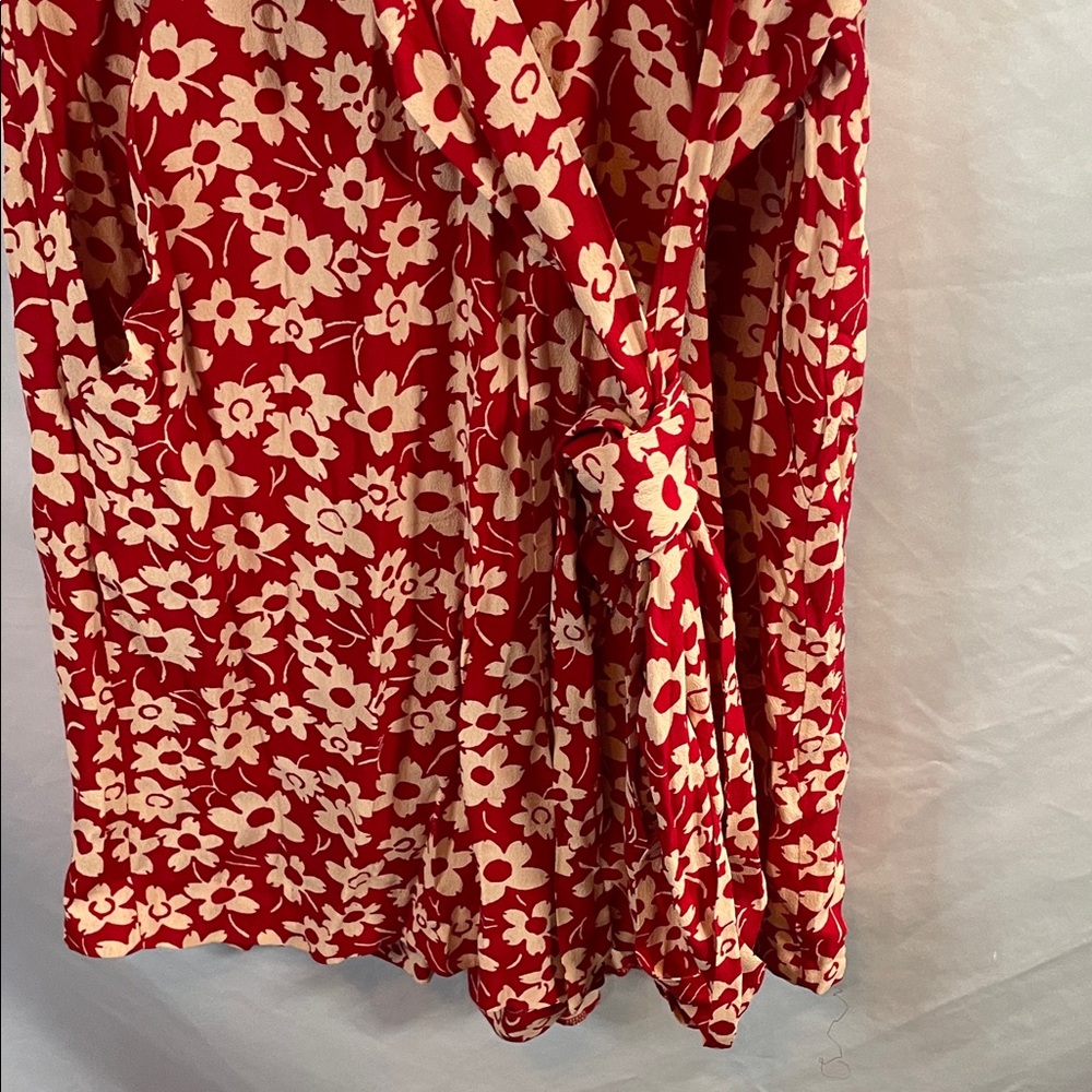 Madewell Crimson Floral Romper - Picture 5 of 11